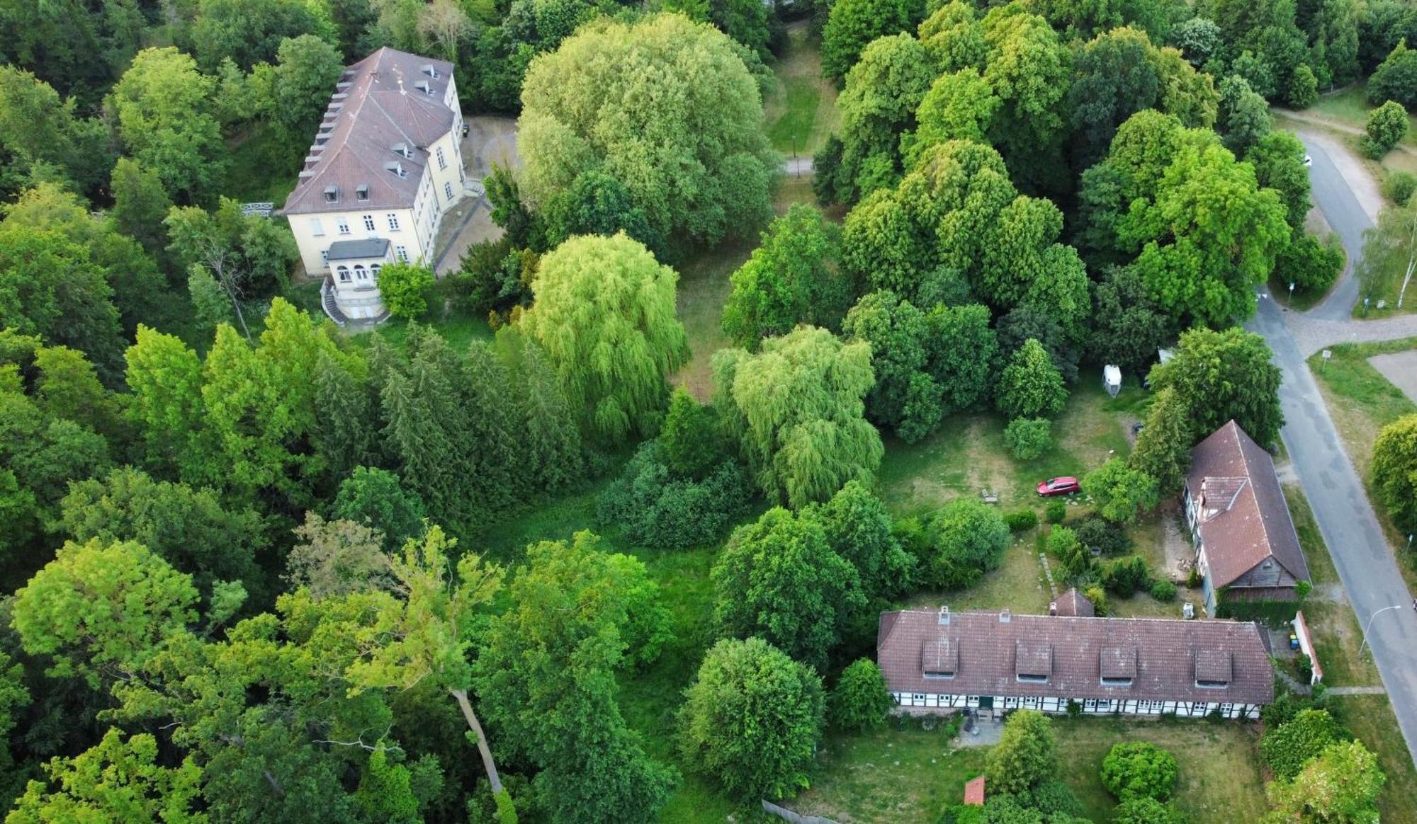 „Altes Forsthaus“ Am Schloss Uelzen Extérieur photo